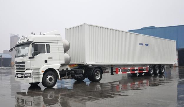 盛合物流車(chē)輛展示